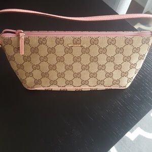 Gucci pouchette bag